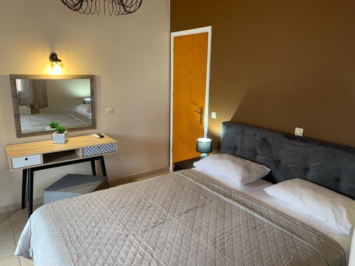 Sofia'S House Apartment Сивота Екстериор снимка